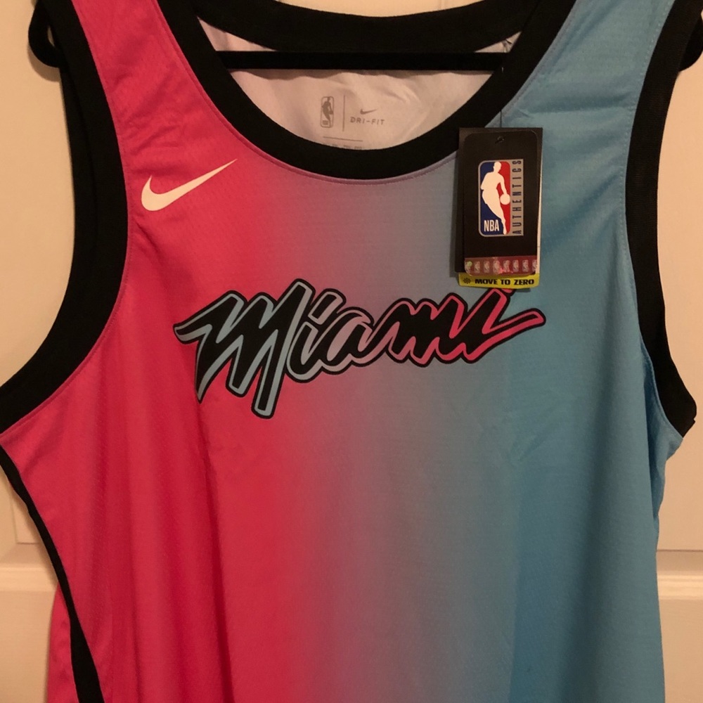 Nike Miami Heat Vice City Swingman Jersey CN1742-686 Blank Pink